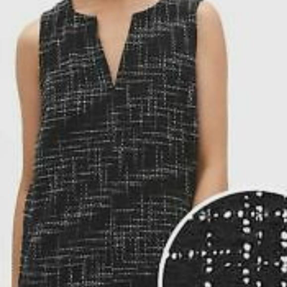 Black dress - Picture 2 of 3